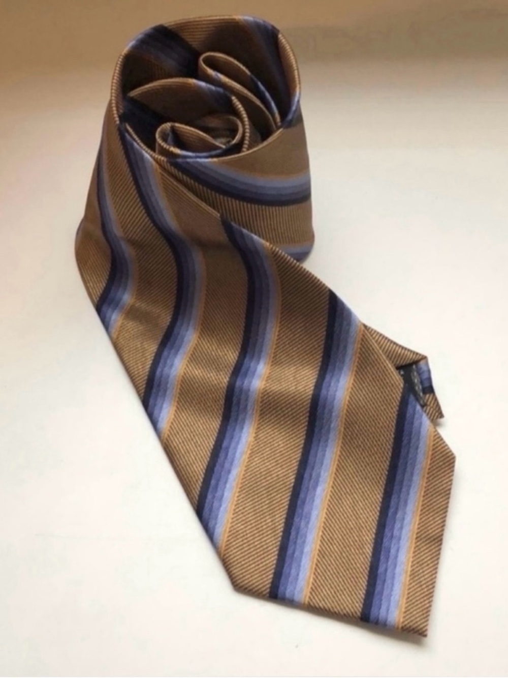 Croft & Barrow Tie Men’s Bronze & Blue Pattern Silk Tie Office Business Dress